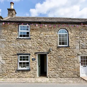 Character In West Burton, Wensleydale Holiday home West Burton